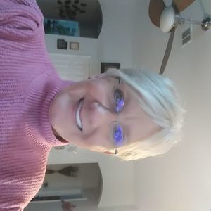 Meet your Posher, Shirley